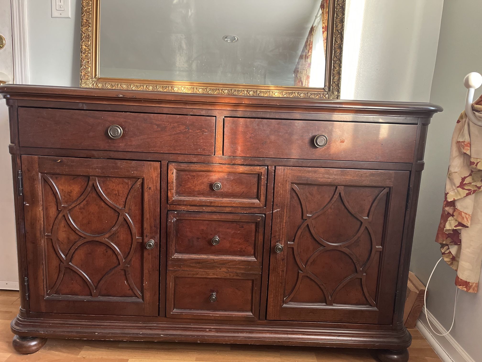 Beautiful China Cabinet- High Quality Wood