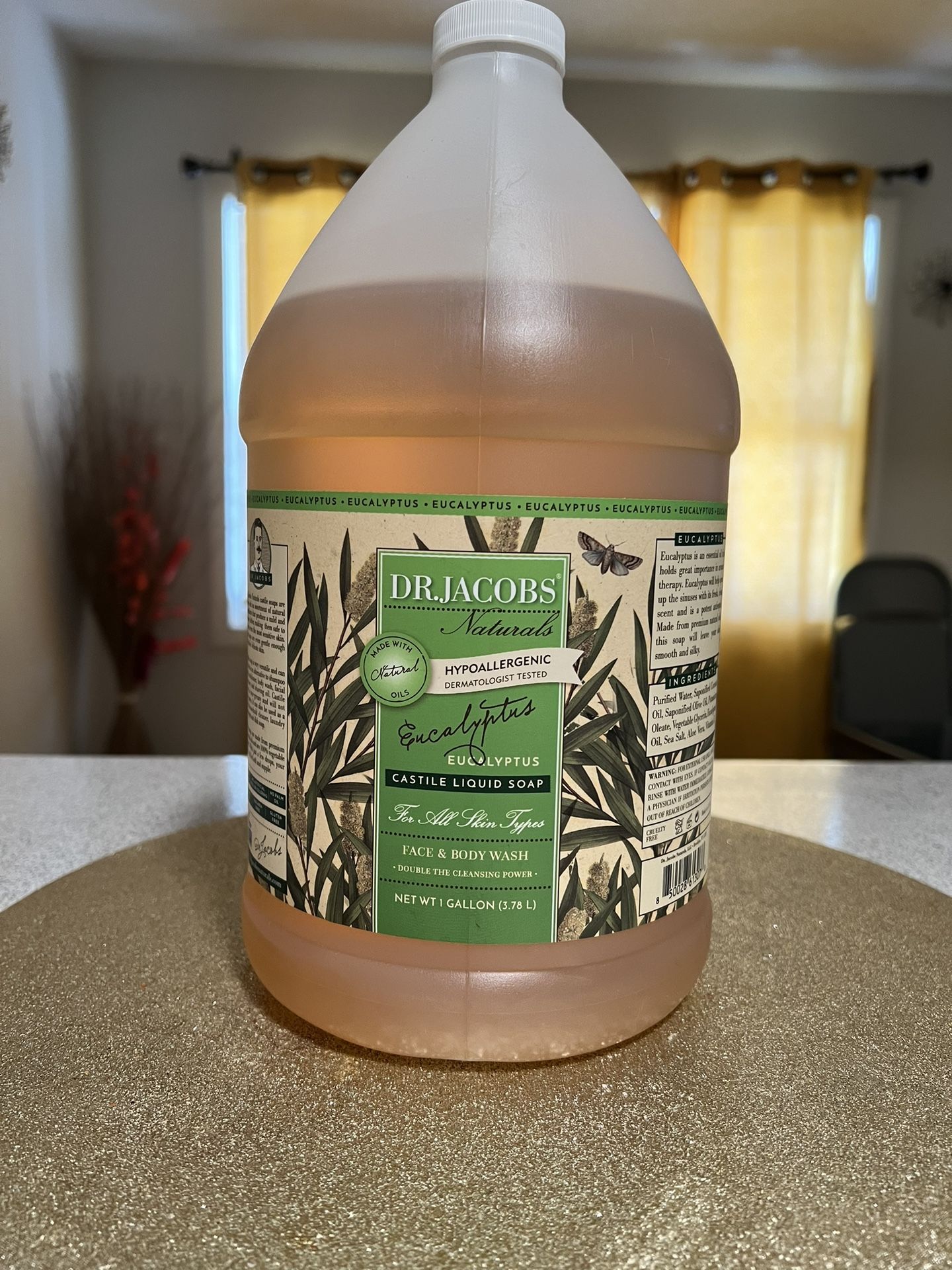 Dr. Jacob’s Naturals Eucalyptus Castle Liquid Soap (ORIGINAL THICK INGREDIENTS)