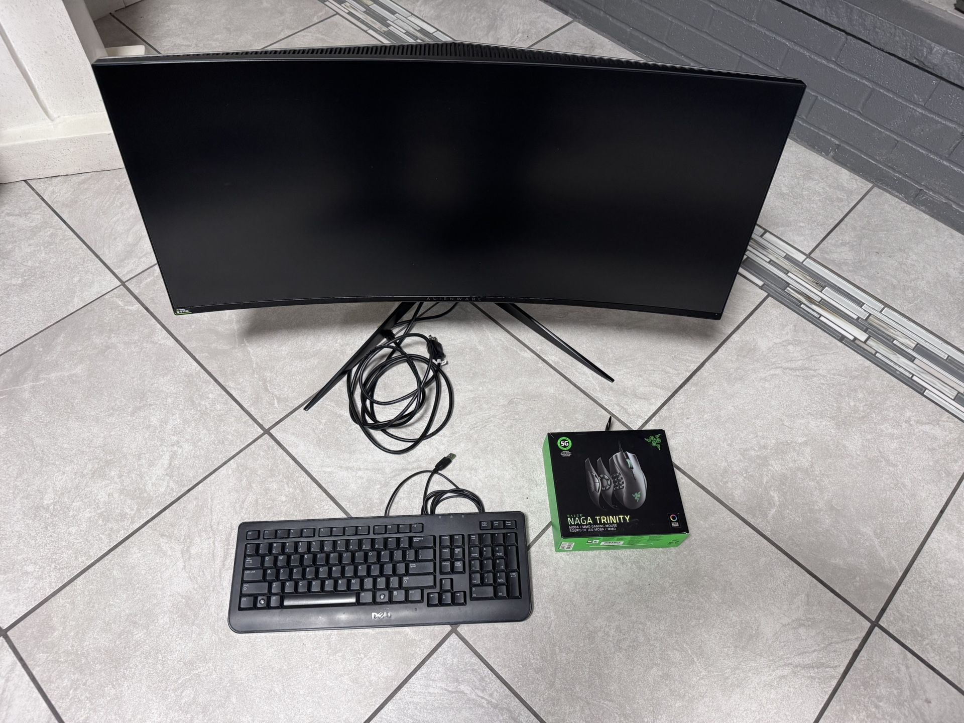 34” Curved Alienware Gaming Monitor
