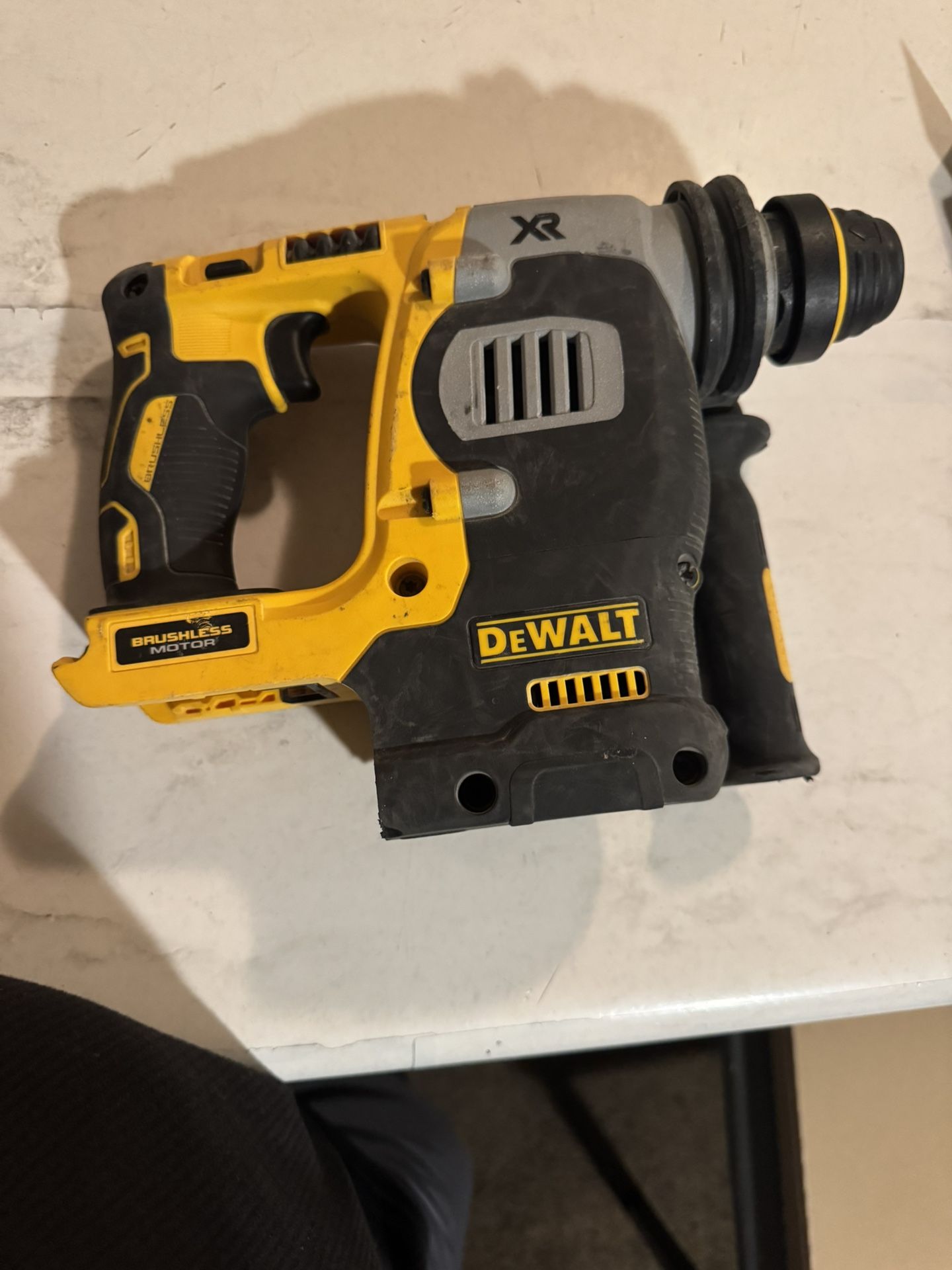 rotary hammer dewalt