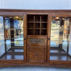 Lighted Cabinet Removable Wine Rack