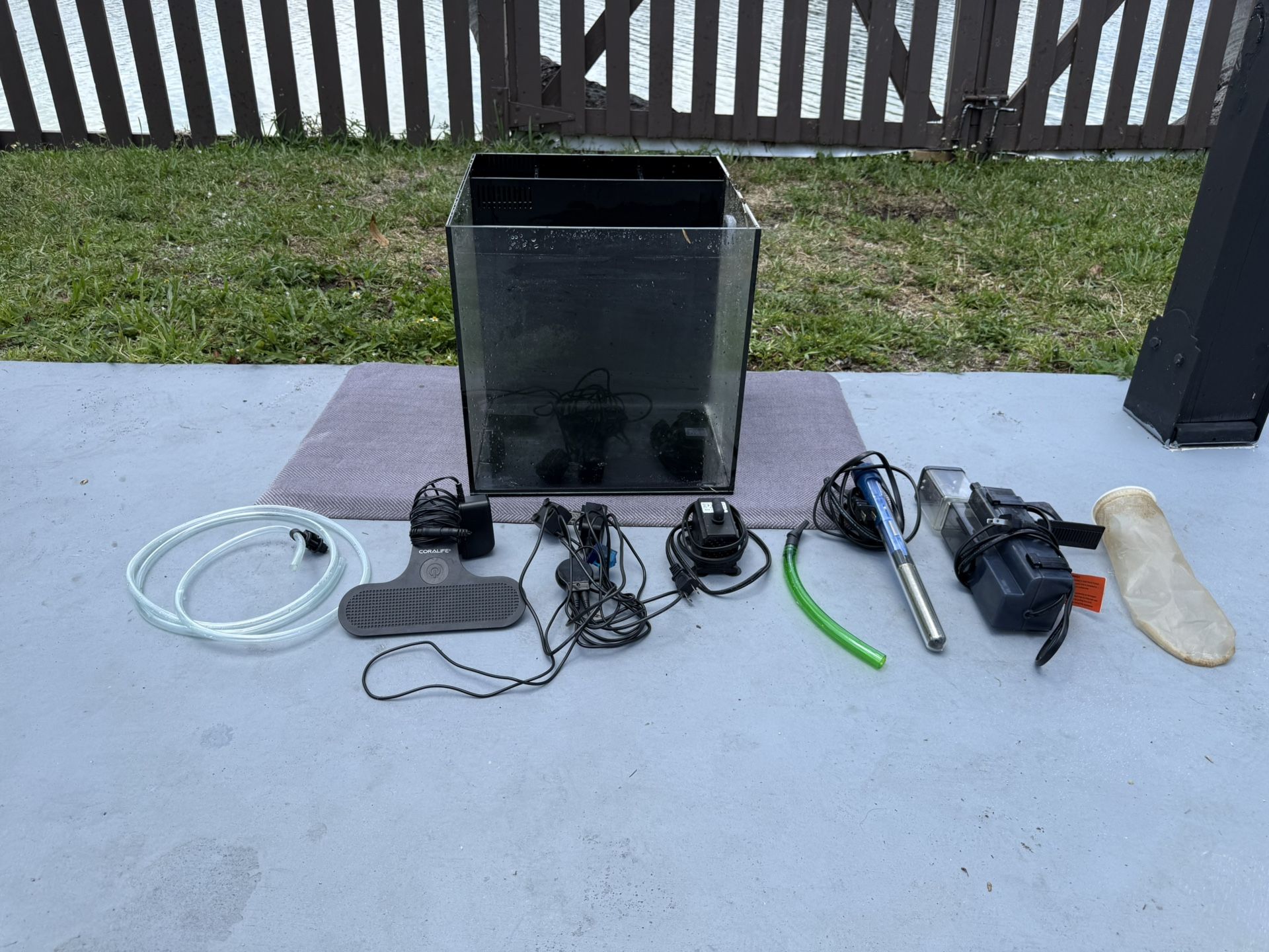 20 -25 Gallon Water box Fish tank OBO