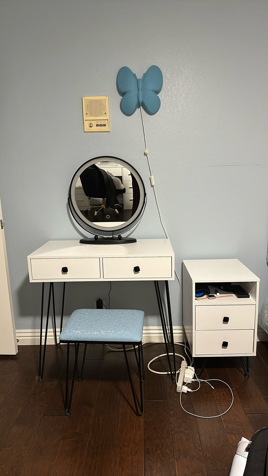 Makeup Table With Bench And Night Stand 