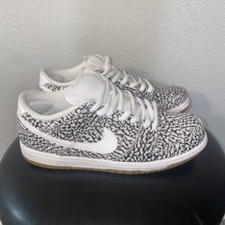 Nike SB Dunk Low “Road” 9.5 