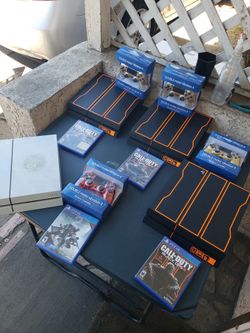 Each One Is Hackable 9.0 Each Come with 1 Game 1 Control. This note regular PS4 Playstation 4 . 500GB $280! 1000GB $360! 2000GB $450! Jailbreak PS4 9.