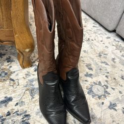 Women’s Boots