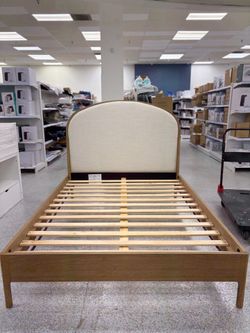 Light oak Wood finish Queen size Bed Frame