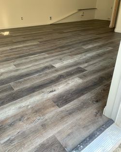 Vinyl Planks Installation