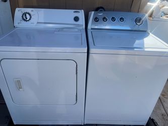 Whirlpool Washer and Dryer Set