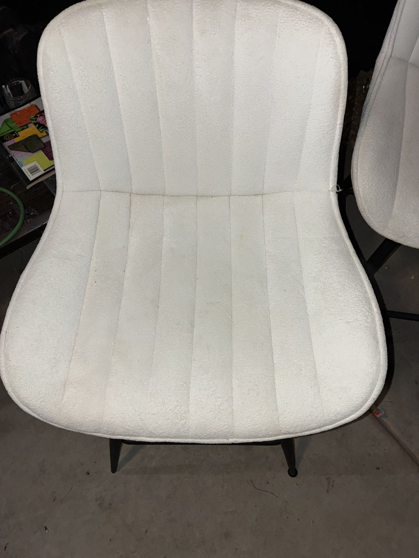 2 Bar Stools
