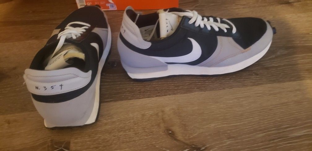 Nike 