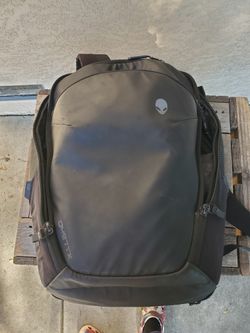 Dell Alienware Horizon Travel Backpack.