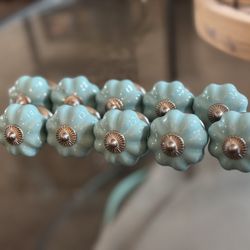 Set Of 10 Ceramic Knobs