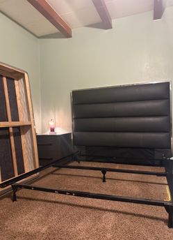 FREE HEADBOARD AND RAILING