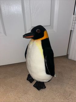 Seaworld Penguin Plush 11”