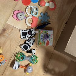 Baby Toys - Rattles, High chair Suction Cup Ring Toy 