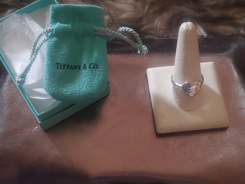Tiffany & Co. Heart Ring - SILVER 925 (Matching Bracelet Posted On My Listings)