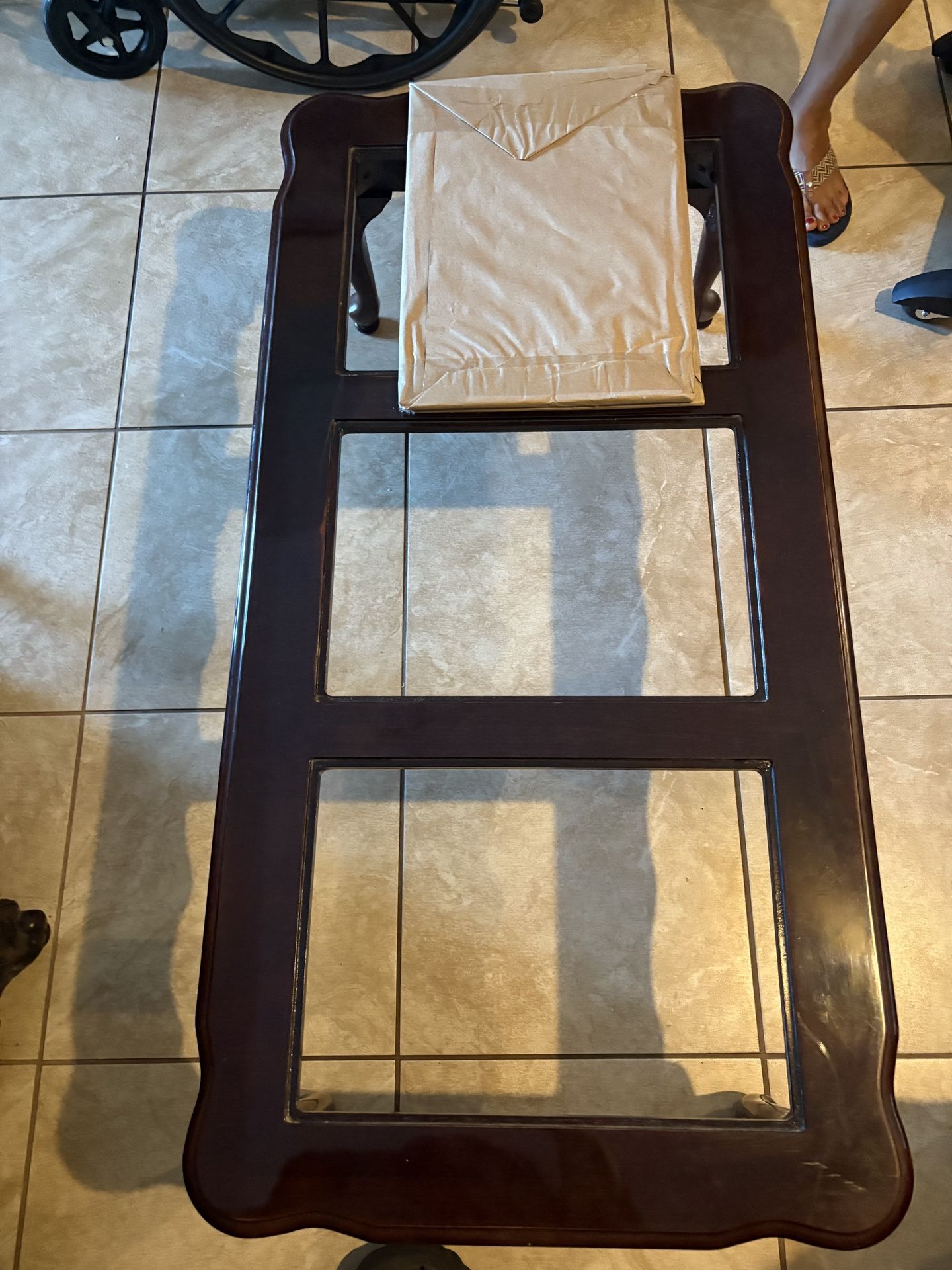 Coffee And Side Tables