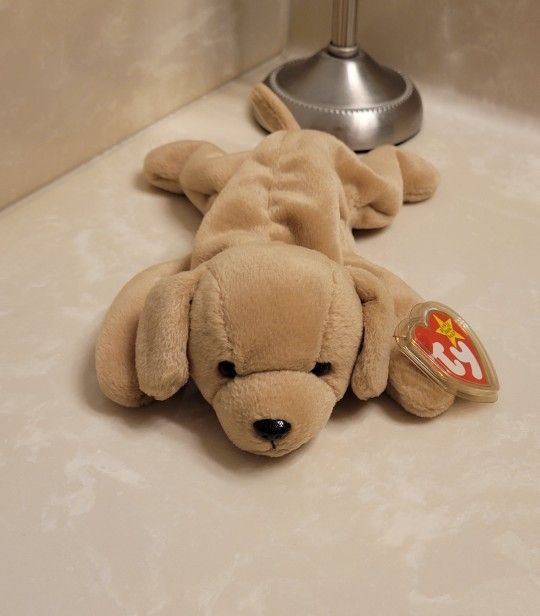 Ty Beanie Baby Fetch The Golden Retriever