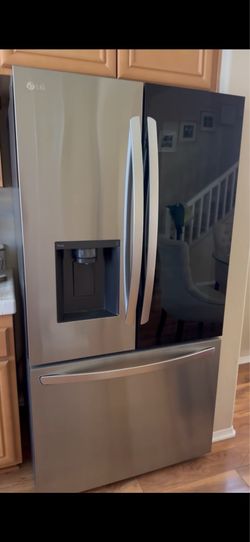 LG refrigerator