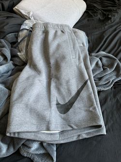 Men’s Nike fleece shorts 🩳 3XL