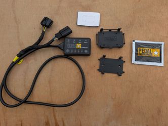 Pedal Commander PC27 Toyota/Lexus Throttle Controller – 4Runner Tundra Sequoia + More