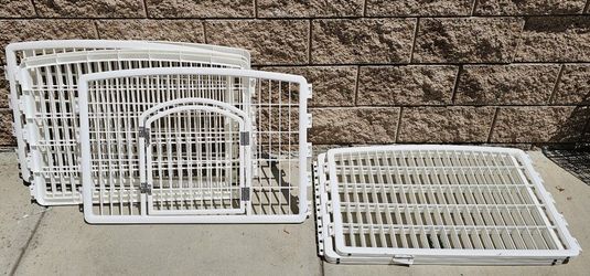 IRIS Dog Pens - 2 Quantity