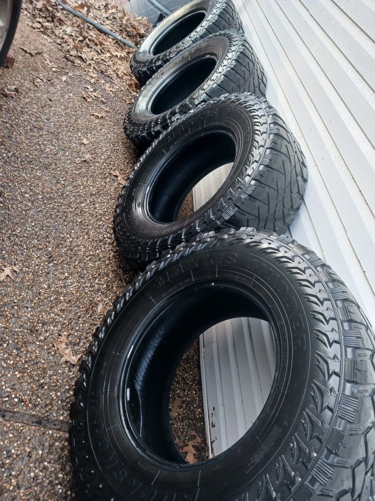 Tires  Maxxus Mudder 