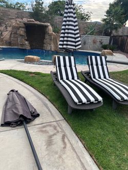 Outdoor Lounge Chairs with Cushions Set of 4