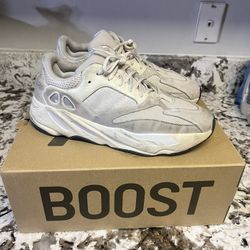 Yeezy Boost 700 Analog – Size 12 – Need Gone ASAP