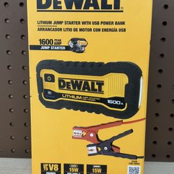 NEW! DeWalt DXAELJ16 1600 Peak Amp Jump Starter Battery Booster
