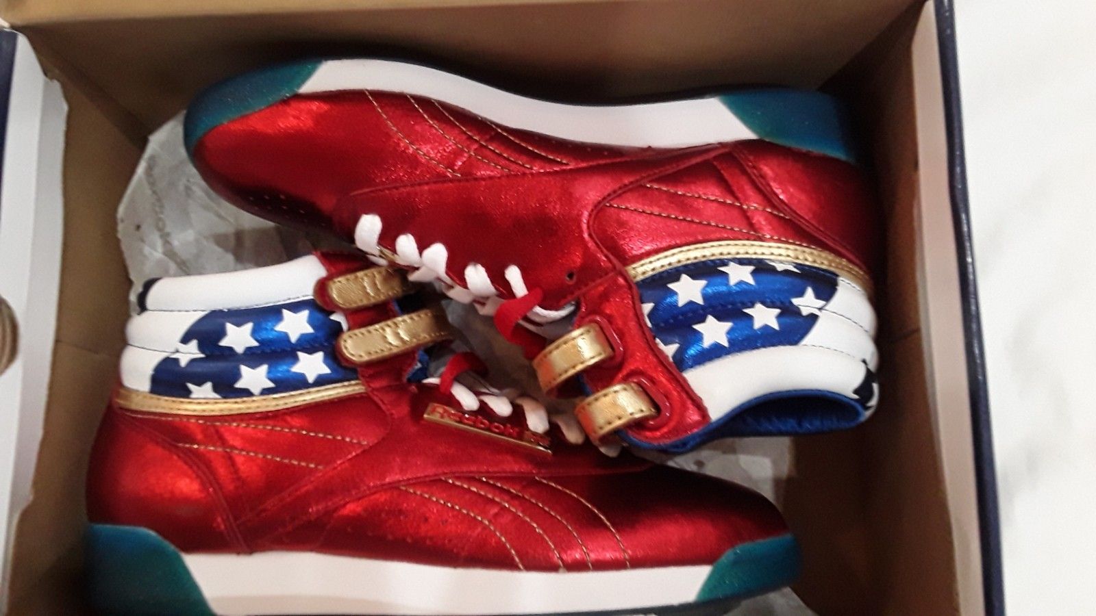Reebok Wonder Woman Edition