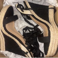 Fashion Nova Wedges