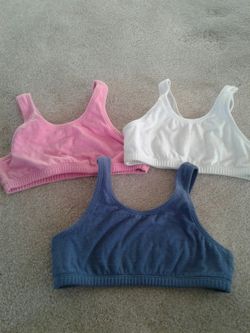 Little girls sport under shirt