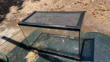 10 gallon fish tank aquarium terrarium with lid