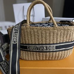 Handbag