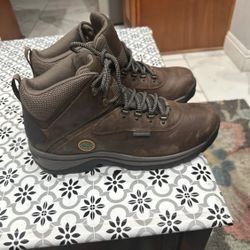 Timberland Mid Ankle Brown Leather White Ledge Outdoor Work Boots Men's Size 11”5