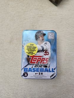 2021 Topps Series 1 Baseball Collector’s Tin