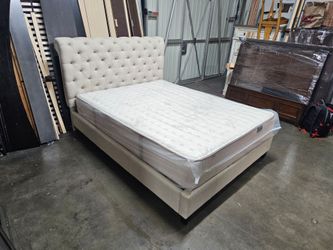 Tufted Queen bed