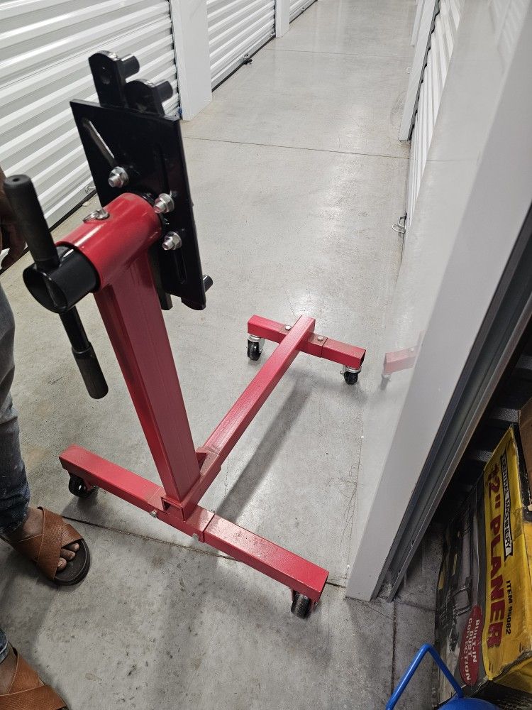 Engine Stand (Roosteseri)