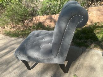 Lounge chair