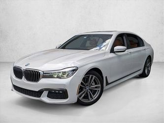 2019 BMW 740i
