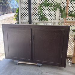 Aquarium Tank Base / Stand – Solid Wood – $50