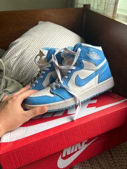 Jordan 1 retro high unc