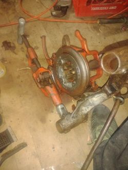 Heavy Duty Ridgid 815 Series Die Head.