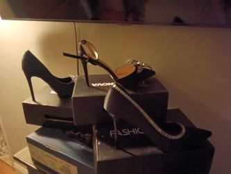 Woman's size 11 high heels