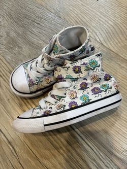 Converse All Star High Tops Girls Size 8