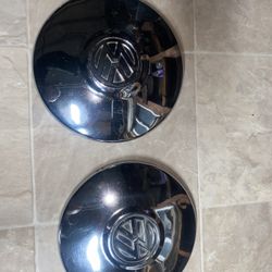 Vw Bug Hub Caps. Total 6