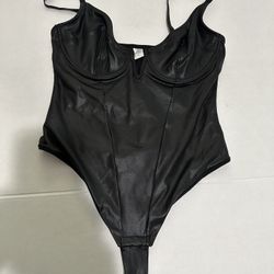 Popilush Faux Leather Shape-wear Bodysuit Size L 