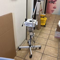 Steamer And Magnifying Glass Combo